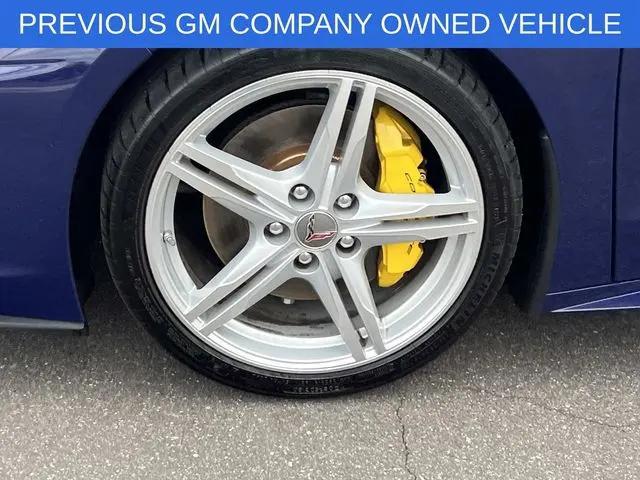 2025 Chevrolet Corvette Stingray RWD Convertible 2LT