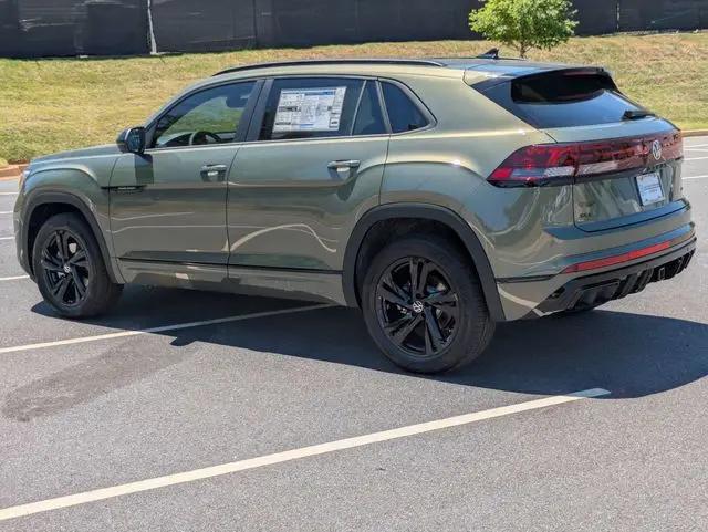 2026 Volkswagen Atlas Cross Sport SEL R-Line Black
