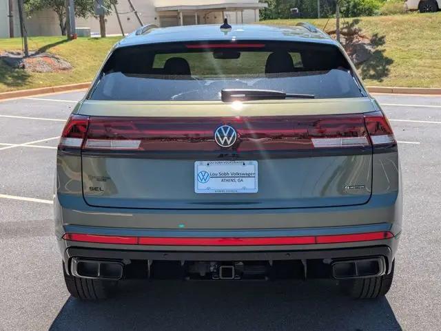 2026 Volkswagen Atlas Cross Sport SEL R-Line Black