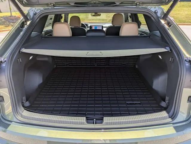 2026 Volkswagen Atlas Cross Sport SEL R-Line Black