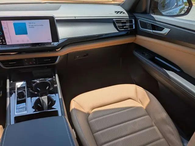 2026 Volkswagen Atlas Cross Sport SEL R-Line Black