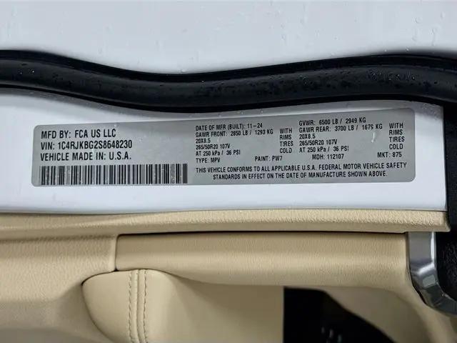 2025 Jeep Grand Cherokee L Limited 4x4