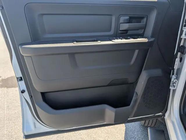 2025 Ram 5500 Tradesman/Big Horn