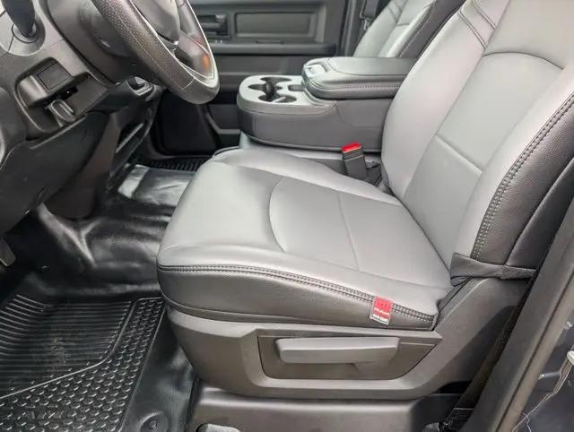 2026 Ram 3500 Tradesman Crew Cab 4x4 8' Box