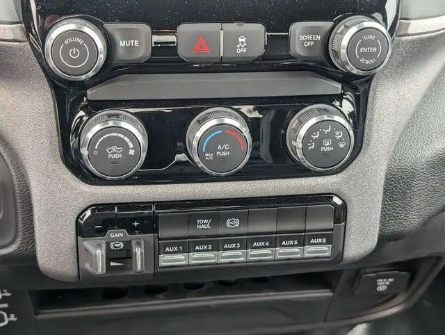 2026 Ram 3500 Tradesman Crew Cab 4x4 8' Box