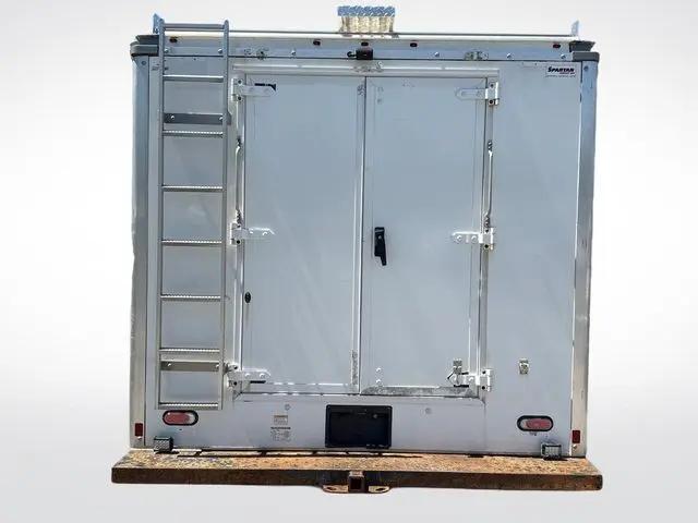 2022 Ford E-350 Cutaway Base
