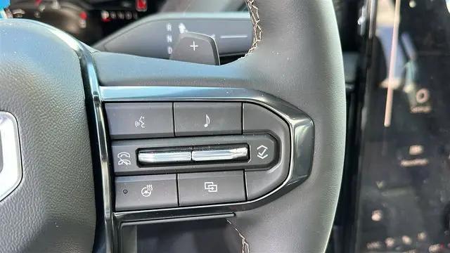 2026 GMC Yukon 4WD AT4