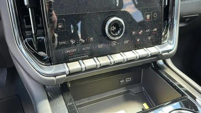 2026 GMC Yukon 4WD AT4