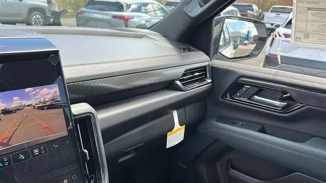 2026 GMC Yukon 4WD AT4