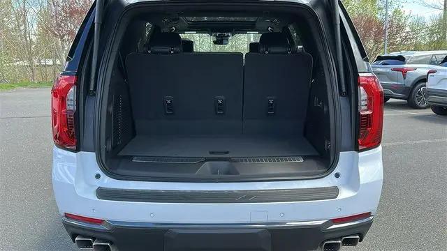 2026 GMC Yukon 4WD AT4