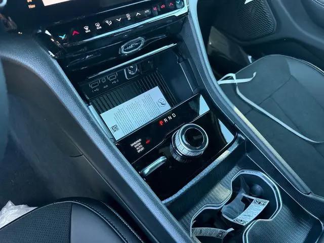 2026 Jeep Grand Cherokee L Altitude 4x4