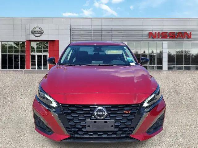 2023 Nissan Altima SR FWD