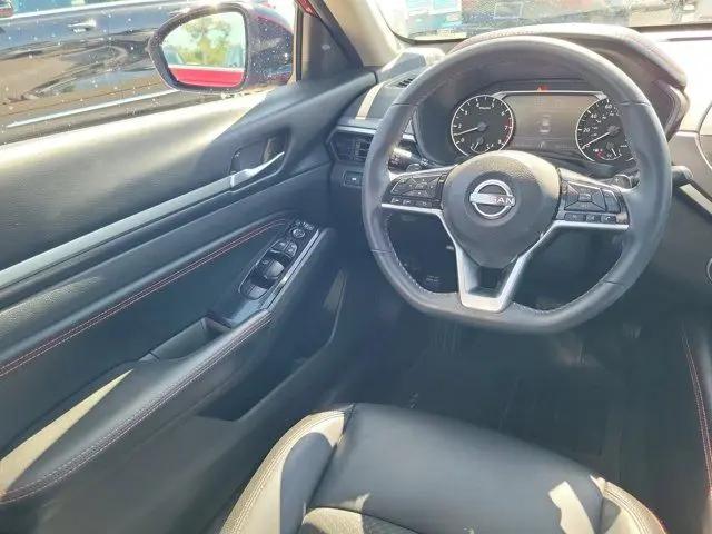 2023 Nissan Altima SR FWD