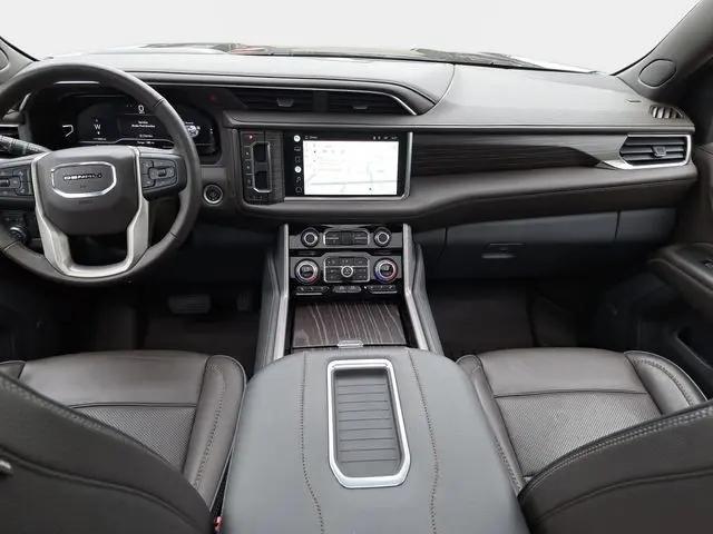 2022 GMC Yukon XL 4WD Denali