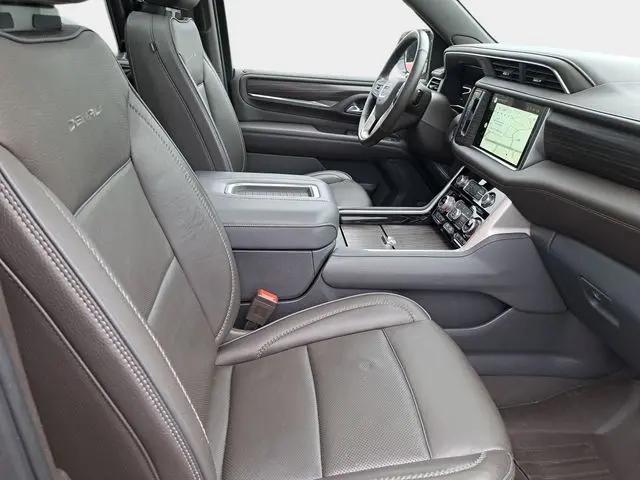 2022 GMC Yukon XL 4WD Denali