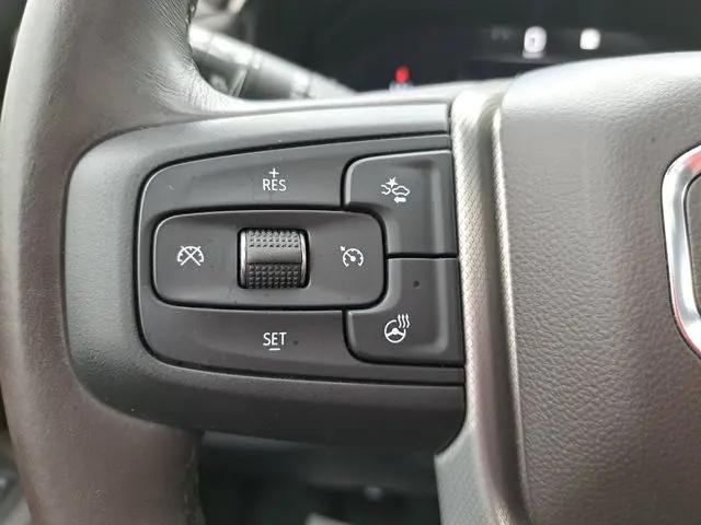 2022 GMC Yukon XL 4WD Denali