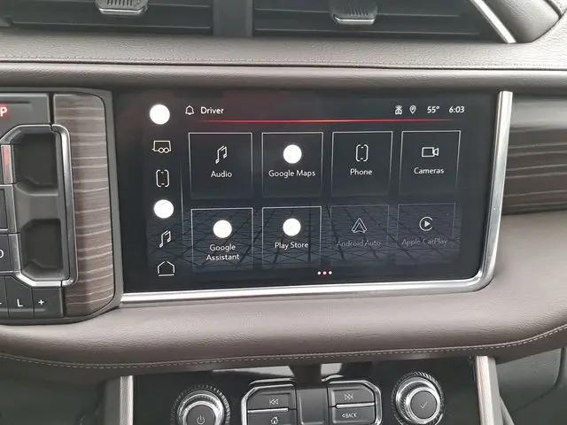2022 GMC Yukon XL 4WD Denali