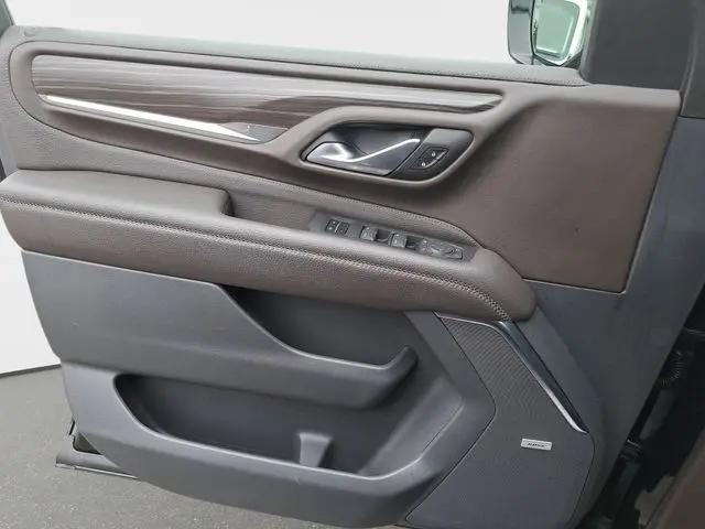 2022 GMC Yukon XL 4WD Denali