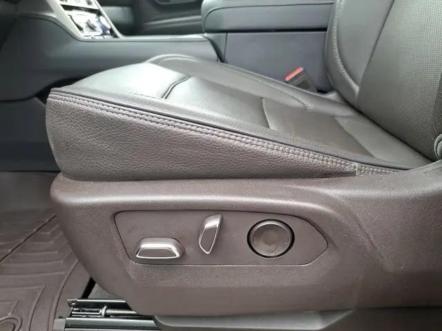 2022 GMC Yukon XL 4WD Denali