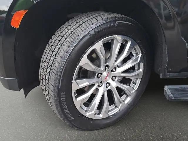 2022 GMC Yukon XL 4WD Denali