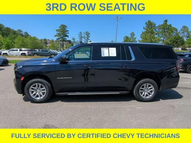 2024 Chevrolet Suburban 4WD LT