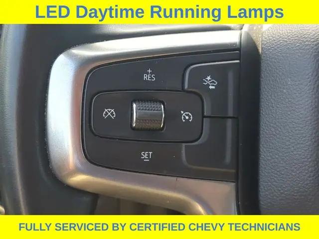 2024 Chevrolet Suburban 4WD LT