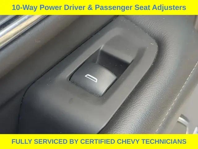 2024 Chevrolet Suburban 4WD LT