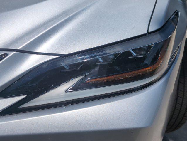 2019 Lexus ES 350 F SPORT
