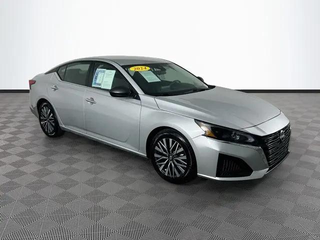 2024 Nissan Altima SV FWD for sale in Selma, CA