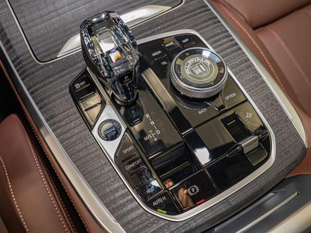 2026 BMW xB ALPINA XB7