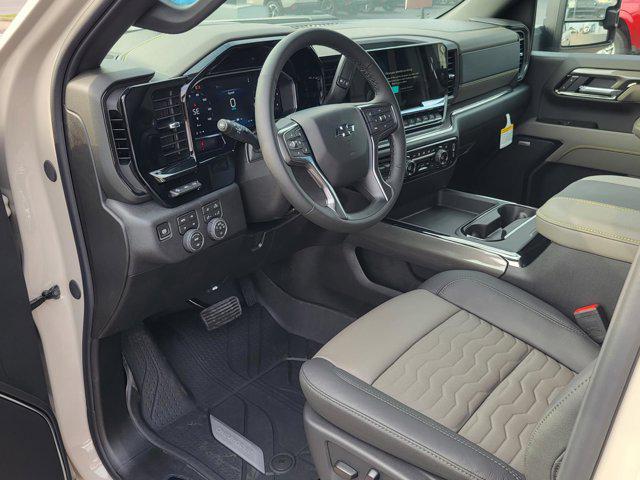 2026 Chevrolet Silverado 2500HD Crew Cab, Standard Bed, XR2, 4WD