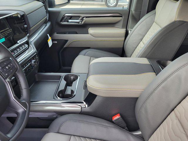 2026 Chevrolet Silverado 2500HD Crew Cab, Standard Bed, XR2, 4WD