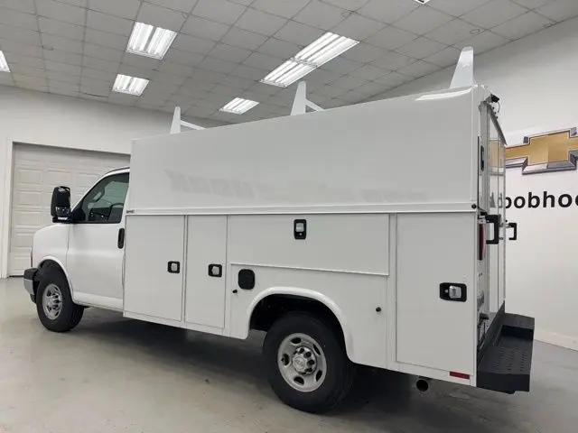 2026 Chevrolet Express Cutaway Work Van