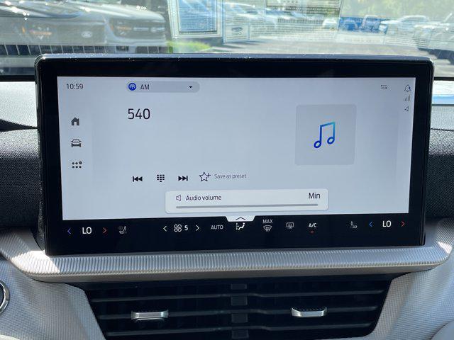 2026 Ford Explorer Active w/200A Pkg RWD