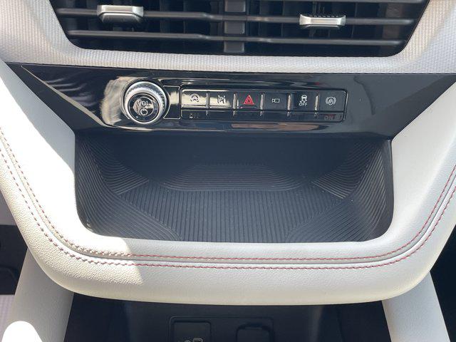 2026 Ford Explorer Active w/200A Pkg RWD