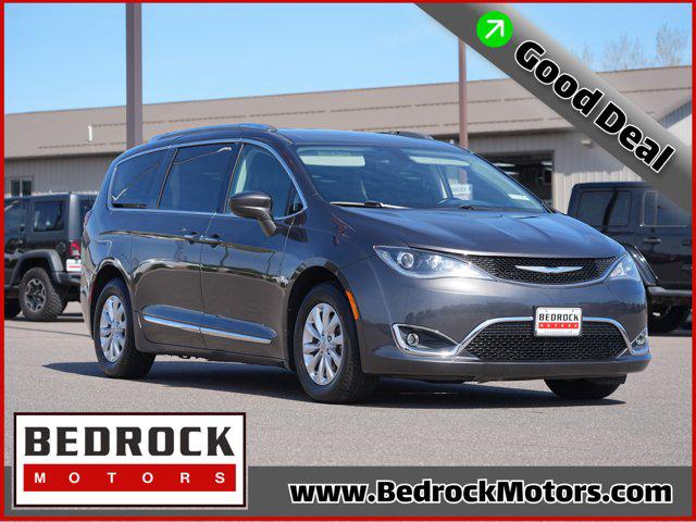 2018 Chrysler Pacifica Touring L for sale in Rogers, MN