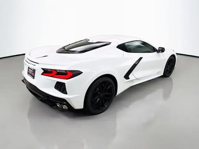 2026 Chevrolet Corvette Stingray Coupe, 2LT, RWD