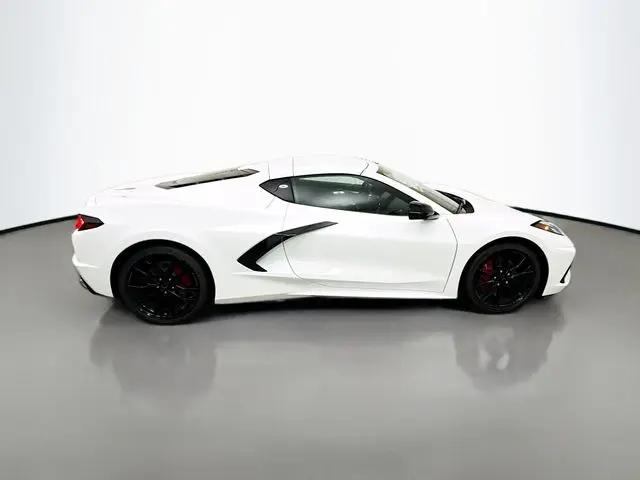 2026 Chevrolet Corvette Stingray Coupe, 2LT, RWD