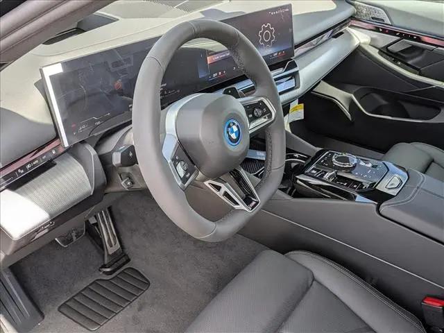 2027 BMW 5 Series 550e xDrive