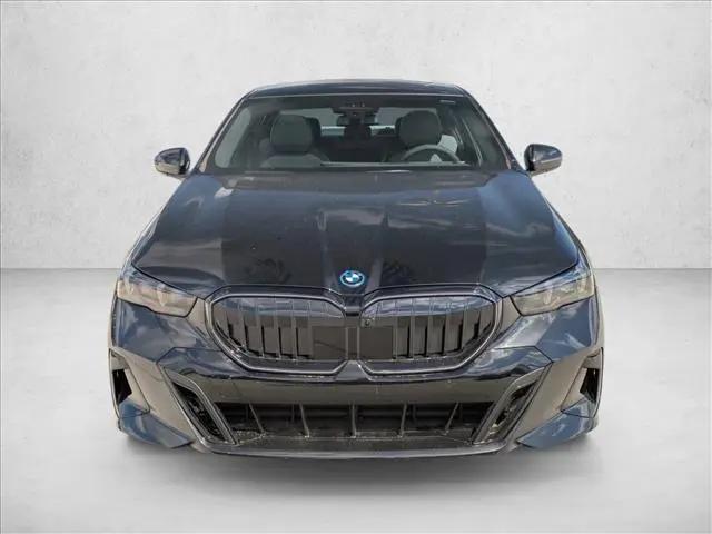 2027 BMW 5 Series 550e xDrive