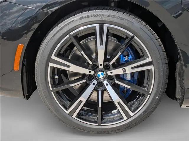 2027 BMW 5 Series 550e xDrive