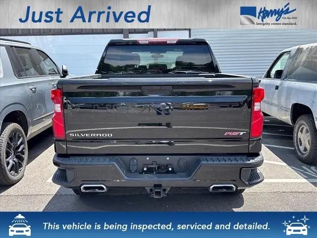 2022 Chevrolet Silverado 1500 4WD Crew Cab Short Bed RST