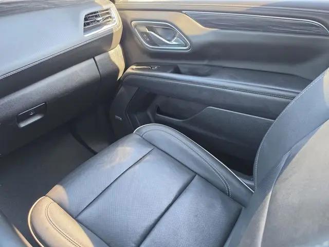 2024 GMC Yukon XL 4WD SLT