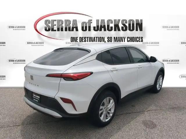 2024 Buick NV Preferred FWD