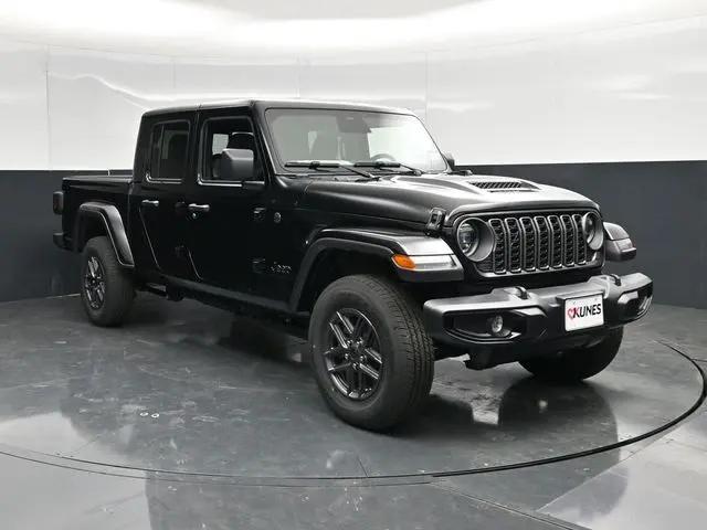 2026 Jeep Gladiator Sport S for sale in Sterling, IL