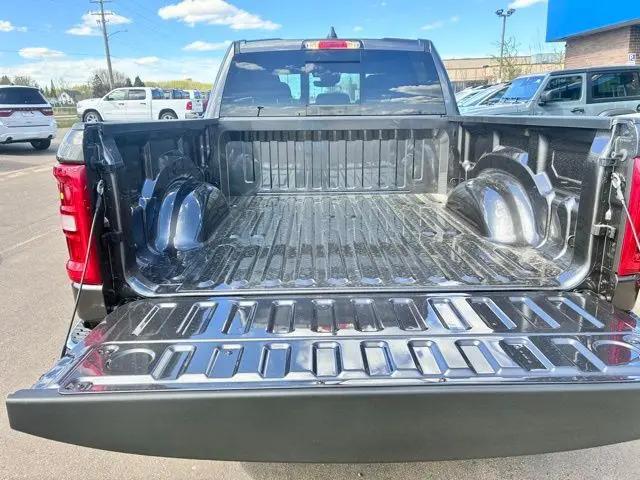 2026 Ram 1500 Big Horn Crew Cab 4x4 6'4" Box