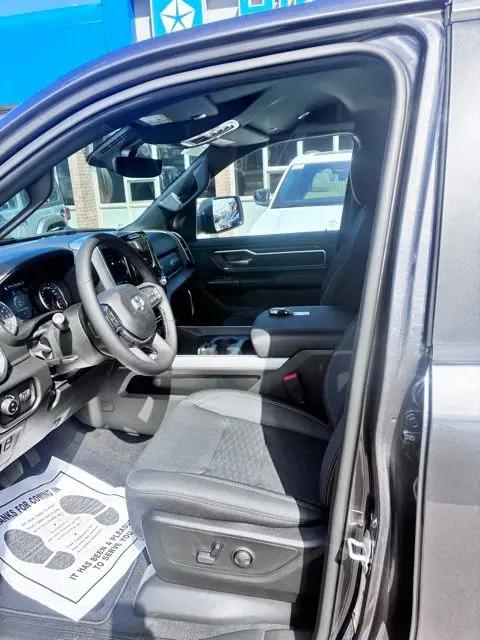 2026 Ram 1500 Big Horn Crew Cab 4x4 6'4" Box