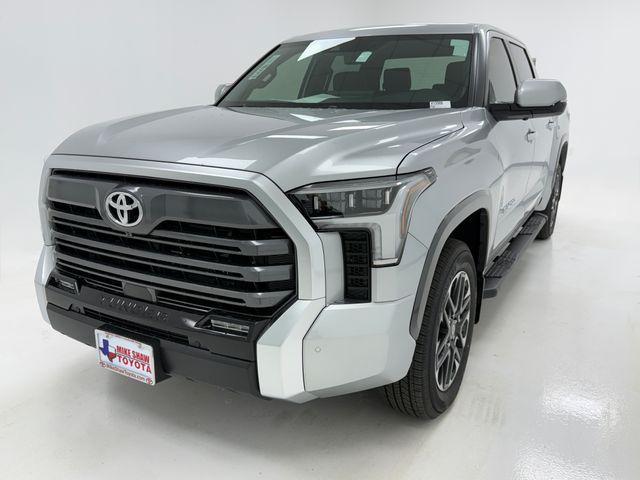 2026 Toyota Tundra Limited CrewMax 5.5' Bed