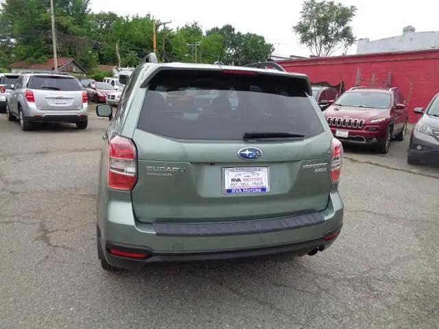 2015 Subaru Forester 2.5i Touring