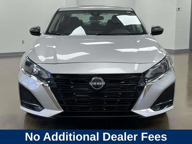 2024 Nissan Altima SV FWD